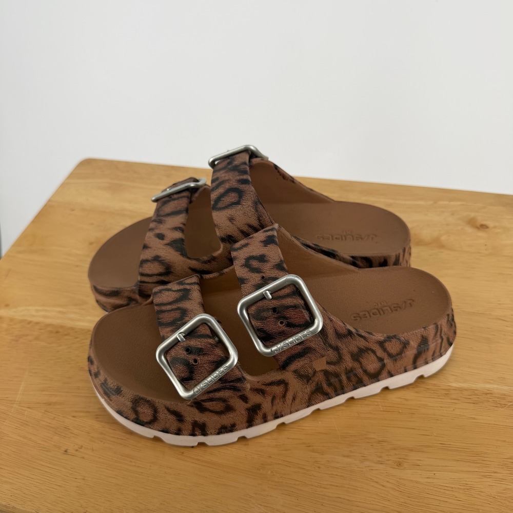 J/Slides Platform Sandals Womens Size 6 Brown Leopard Print Double Buckle Slides
